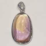 大きい画像で石を見る