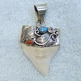 �傫���摜�Ō���